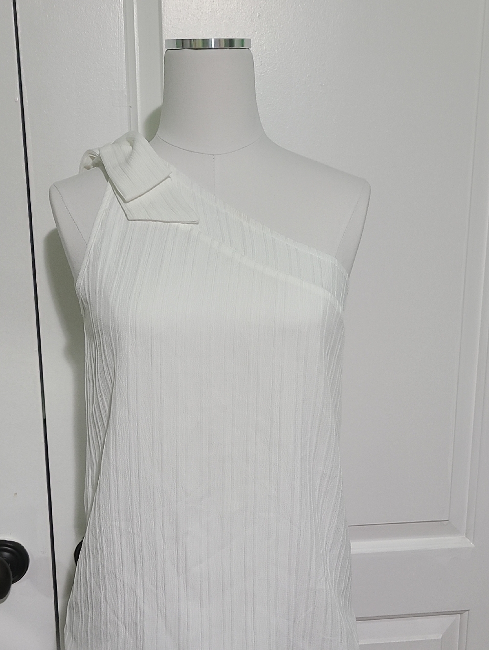 NWT Jenny Boston One Shoulder Blouse With Bow Detail